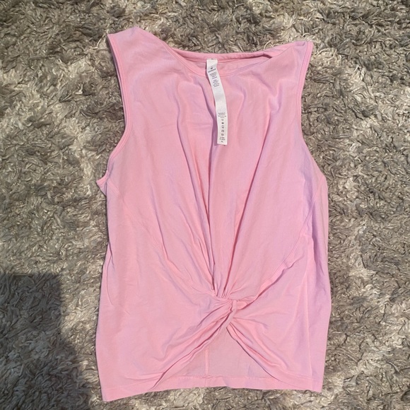 Pink lulu lemon tank, size 6 - Picture 1 of 4